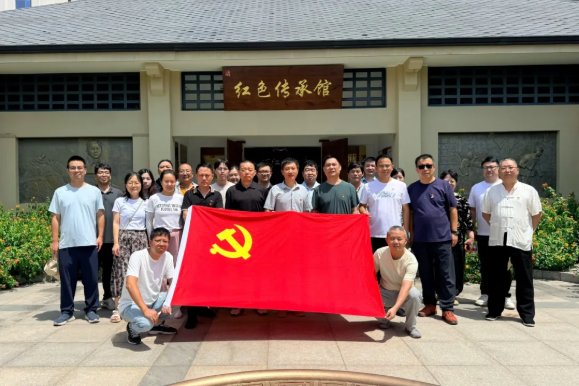 传承红色基因 凝聚行业力量——宁波市全过程工程咨询与监理协会组织会员单位开展党建活动